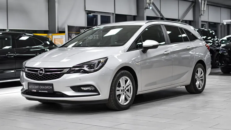 Opel Astra Sports Tourer 1.6 CDTi Business Image 4