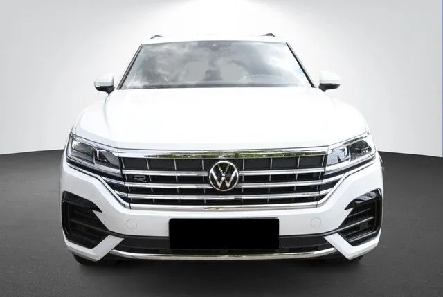 Volkswagen Touareg 3.0 TSI V6 4Motion =R-Line= Panorama Гара Image 1